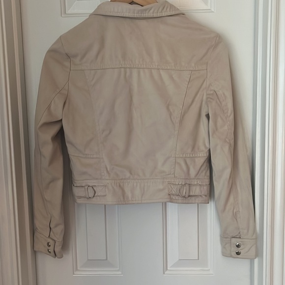 Bershka European sand colored cropped jacket - Picture 3 of 4